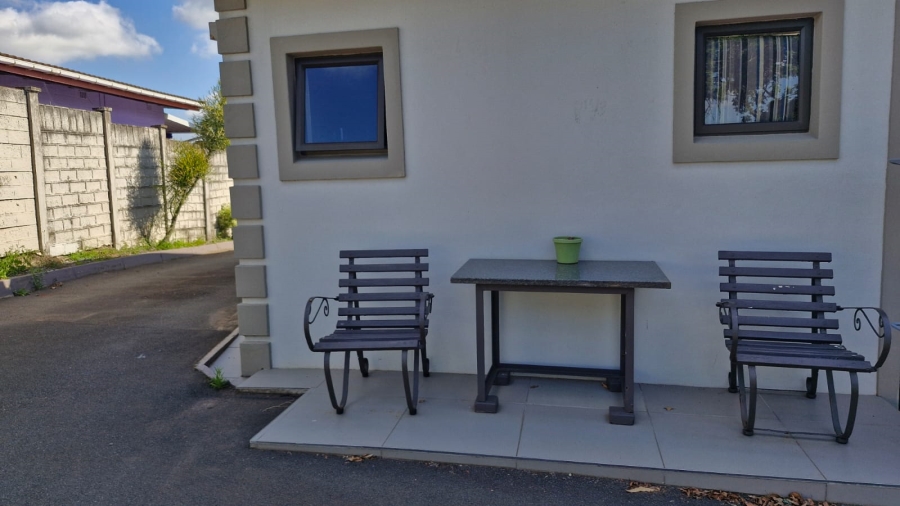 To Let 1 Bedroom Property for Rent in Moseley Park KwaZulu-Natal