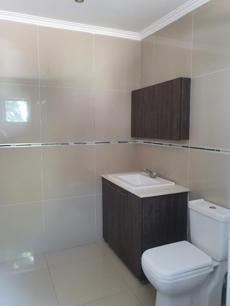 To Let 1 Bedroom Property for Rent in Moseley Park KwaZulu-Natal