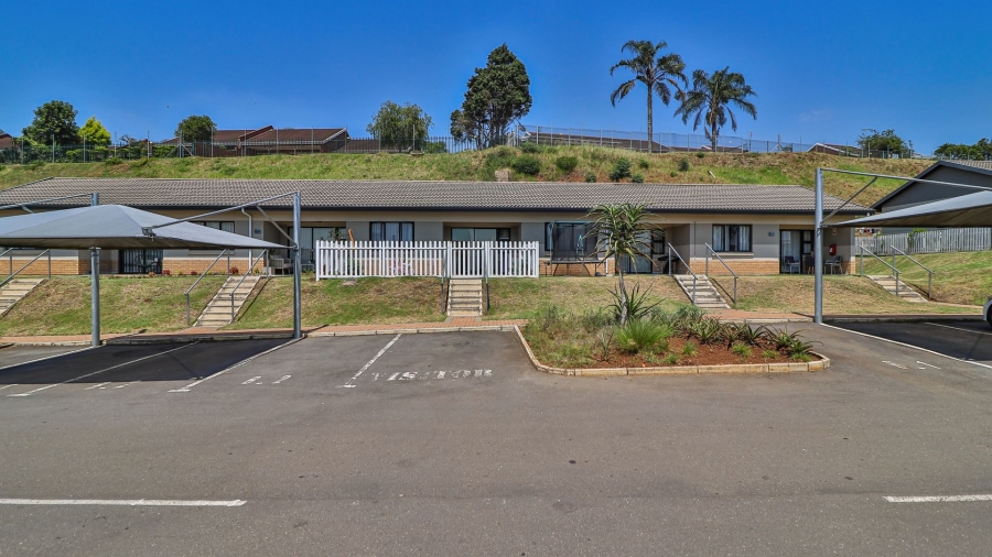 2 Bedroom Property for Sale in Hayfields KwaZulu-Natal