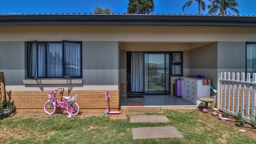 2 Bedroom Property for Sale in Hayfields KwaZulu-Natal