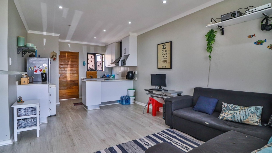 2 Bedroom Property for Sale in Hayfields KwaZulu-Natal