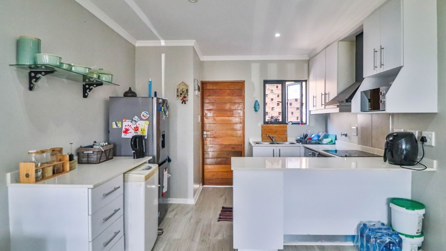 2 Bedroom Property for Sale in Hayfields KwaZulu-Natal