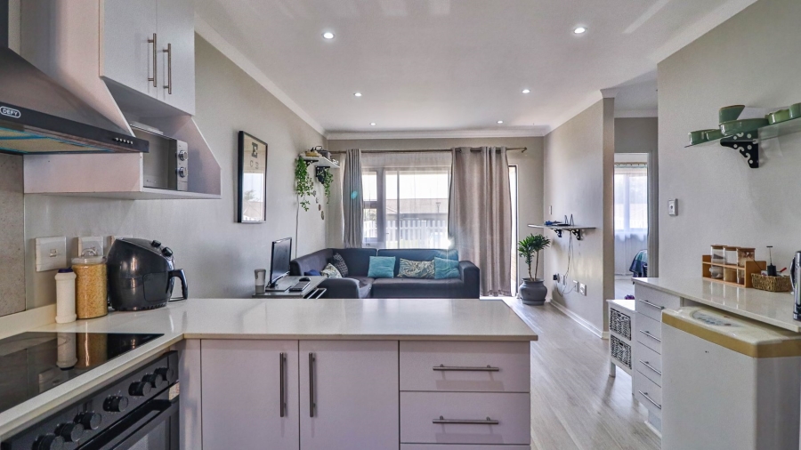 2 Bedroom Property for Sale in Hayfields KwaZulu-Natal