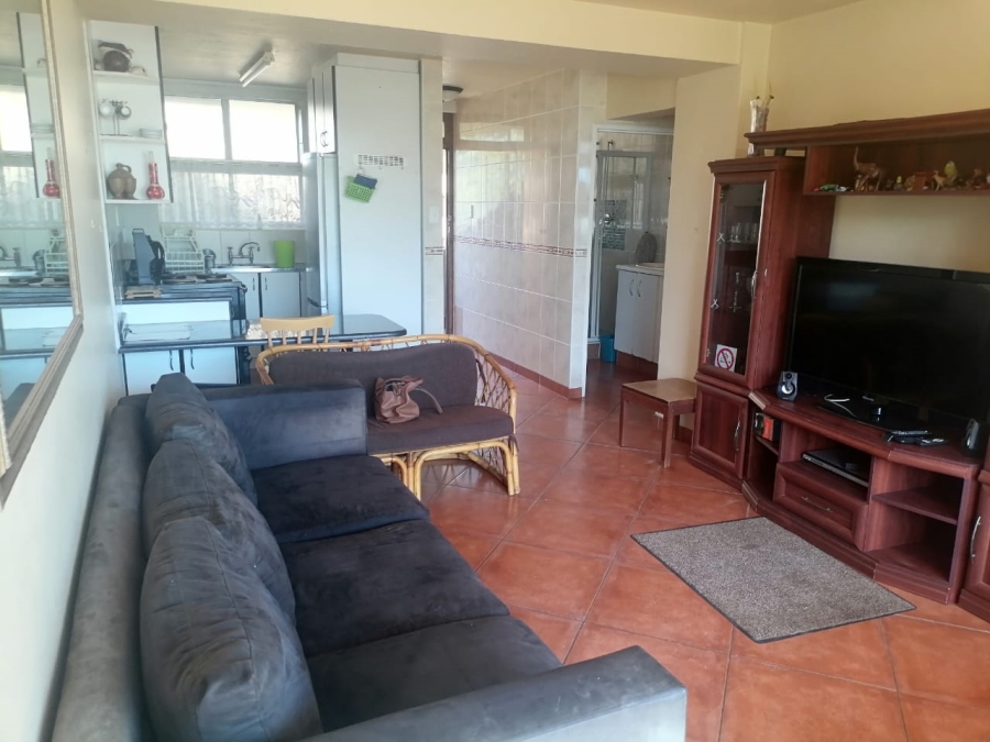 3 Bedroom Property for Sale in Amanzimtoti KwaZulu-Natal