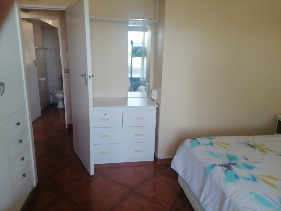To Let 3 Bedroom Property for Rent in Amanzimtoti KwaZulu-Natal