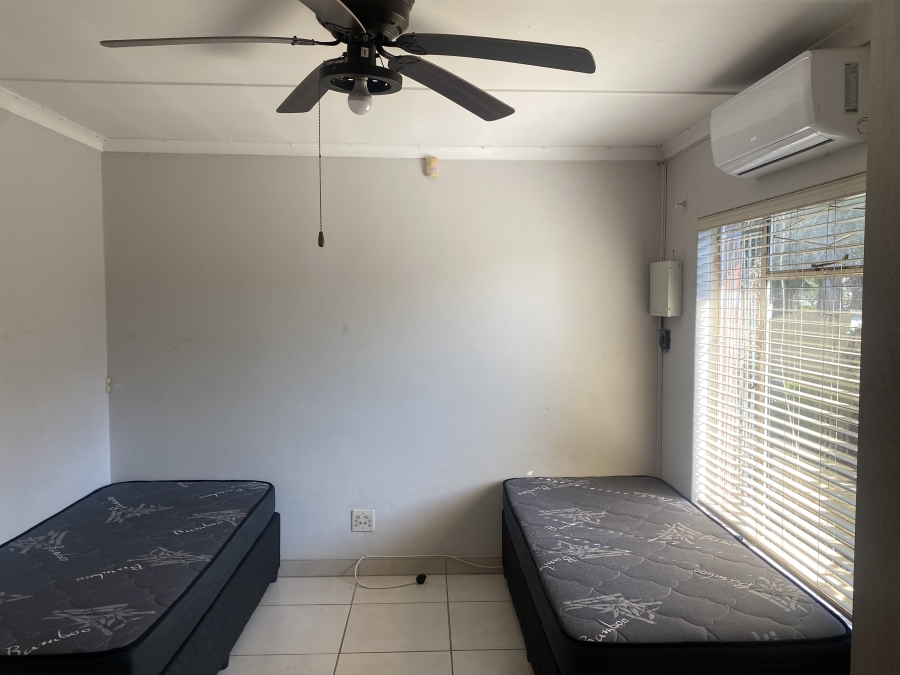 3 Bedroom Property for Sale in Scottsville KwaZulu-Natal