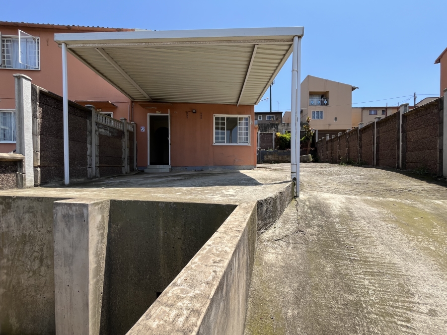 2 Bedroom Property for Sale in Lenham KwaZulu-Natal