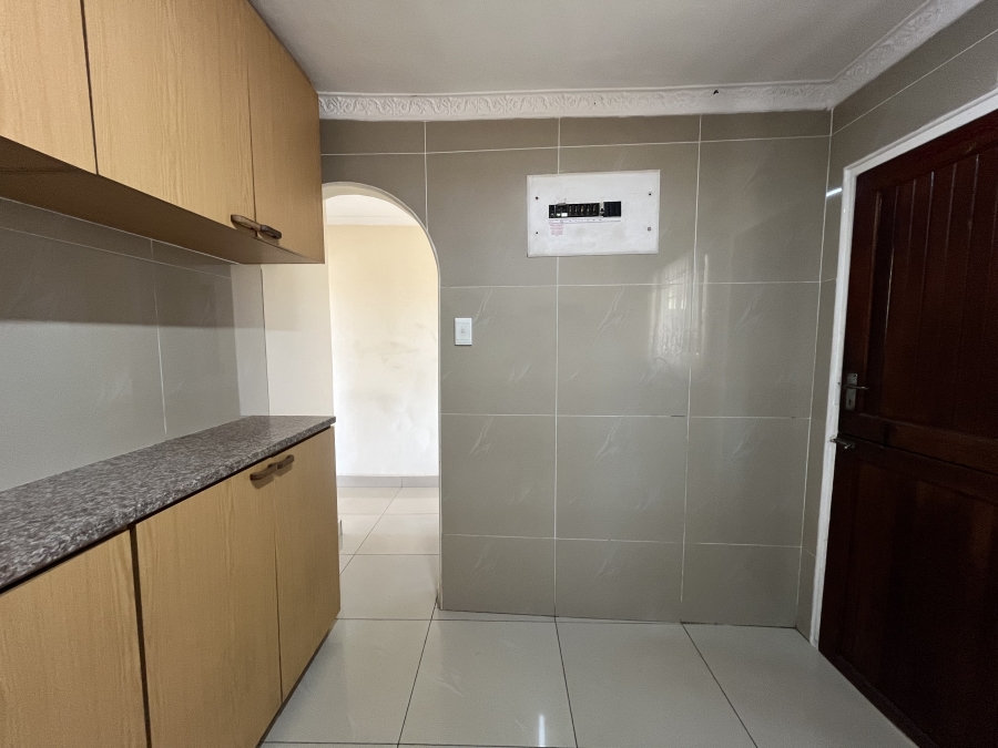 2 Bedroom Property for Sale in Lenham KwaZulu-Natal