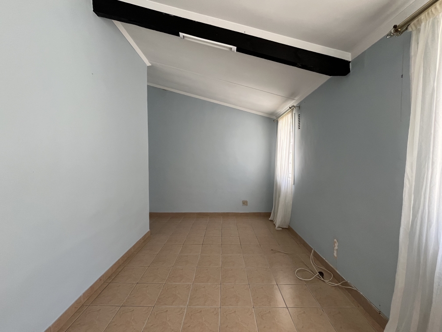 2 Bedroom Property for Sale in Lenham KwaZulu-Natal