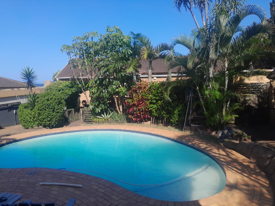 7 Bedroom Property for Sale in Winklespruit KwaZulu-Natal