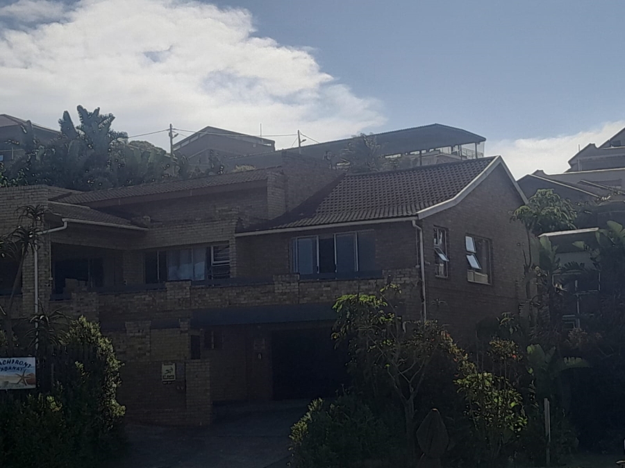 7 Bedroom Property for Sale in Winklespruit KwaZulu-Natal