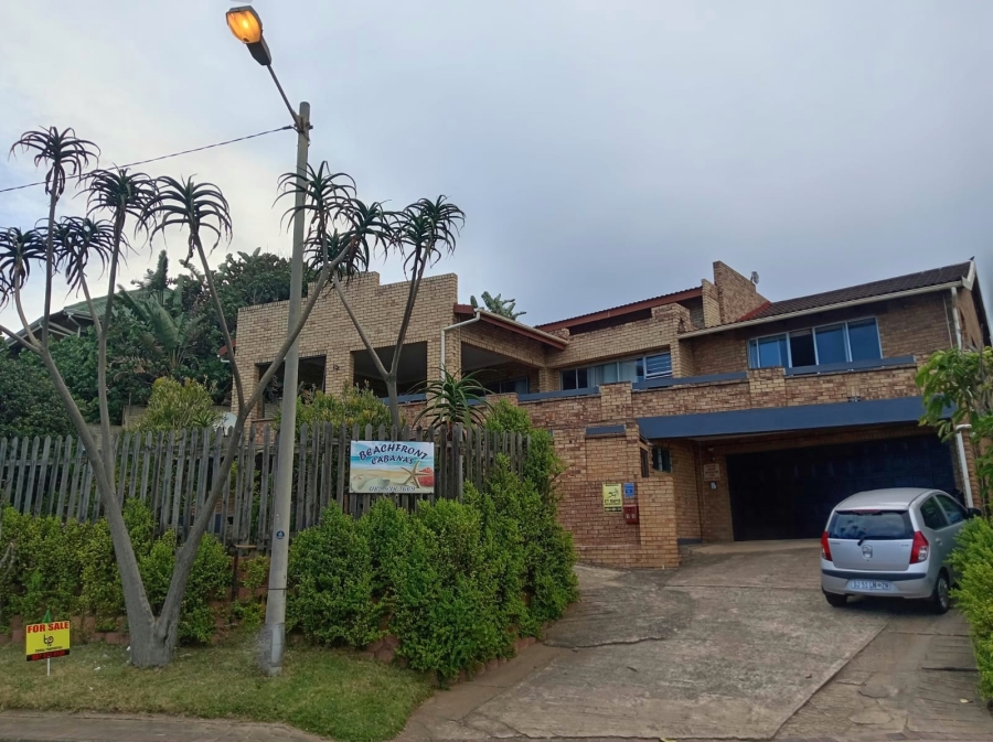7 Bedroom Property for Sale in Winklespruit KwaZulu-Natal