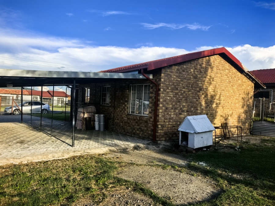 3 Bedroom Property for Sale in Acaciaville KwaZulu-Natal