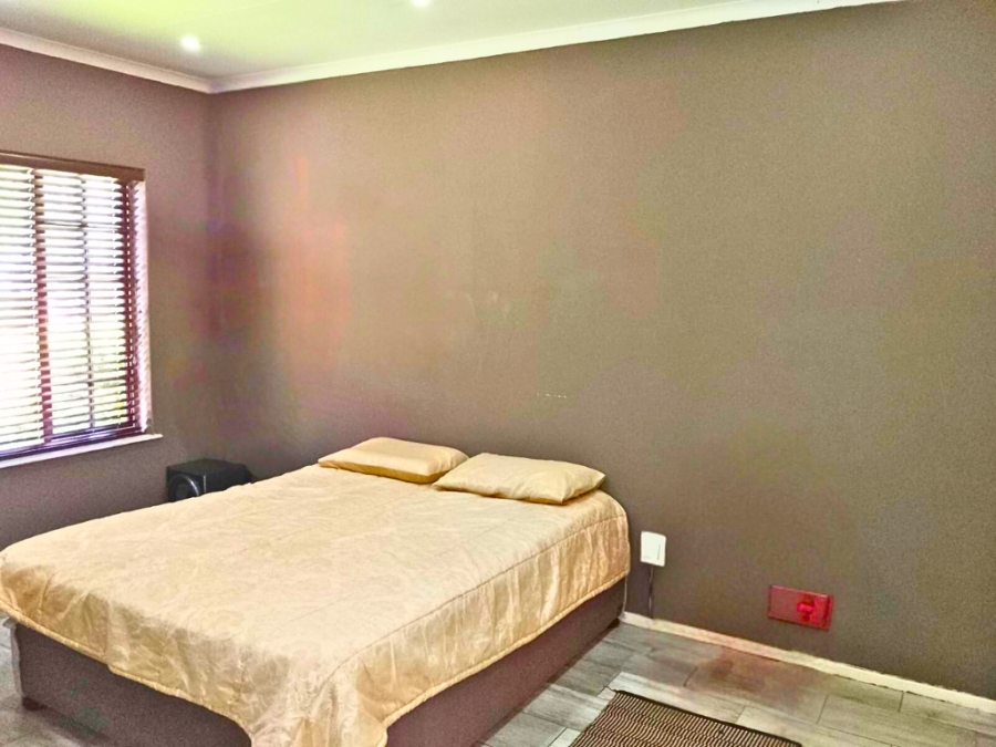 3 Bedroom Property for Sale in Town Bush Valley KwaZulu-Natal