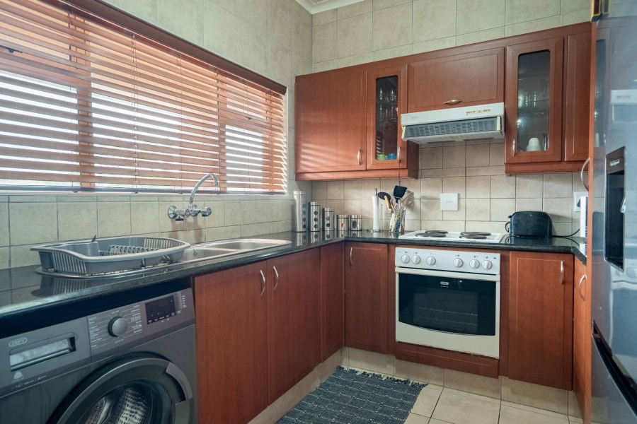 2 Bedroom Property for Sale in Scottburgh Central KwaZulu-Natal