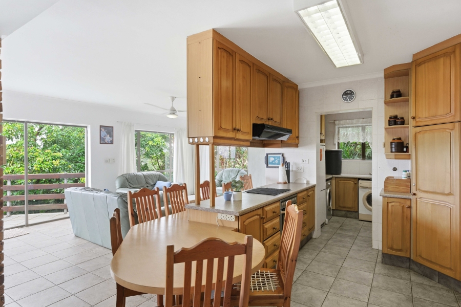 5 Bedroom Property for Sale in Pennington KwaZulu-Natal