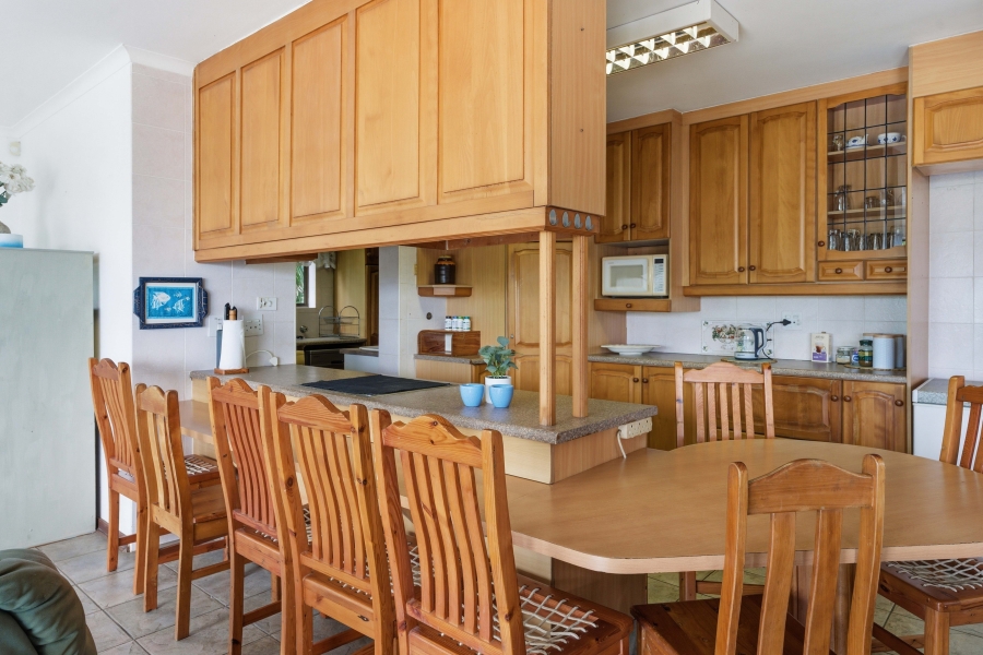 5 Bedroom Property for Sale in Pennington KwaZulu-Natal