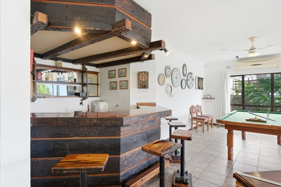 5 Bedroom Property for Sale in Pennington KwaZulu-Natal