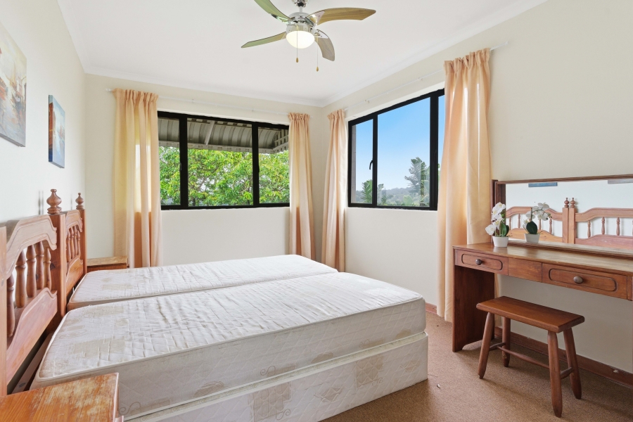 5 Bedroom Property for Sale in Pennington KwaZulu-Natal