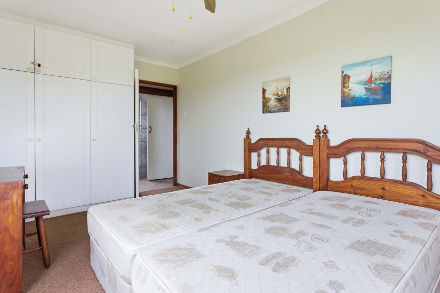 5 Bedroom Property for Sale in Pennington KwaZulu-Natal