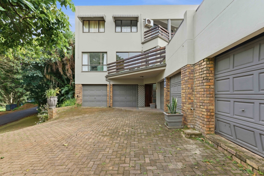 5 Bedroom Property for Sale in Pennington KwaZulu-Natal