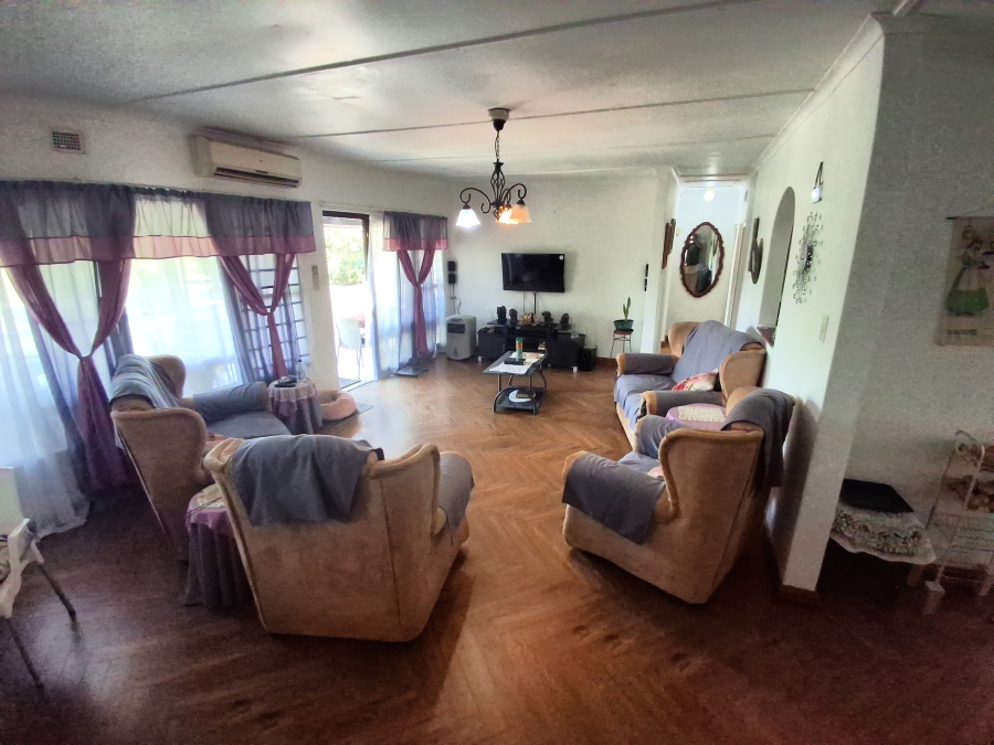 3 Bedroom Property for Sale in Trafalgar KwaZulu-Natal