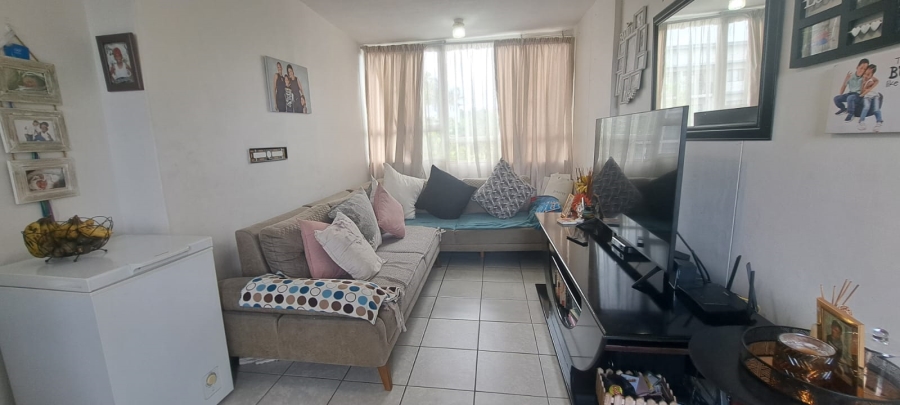 To Let 2 Bedroom Property for Rent in Essenwood KwaZulu-Natal