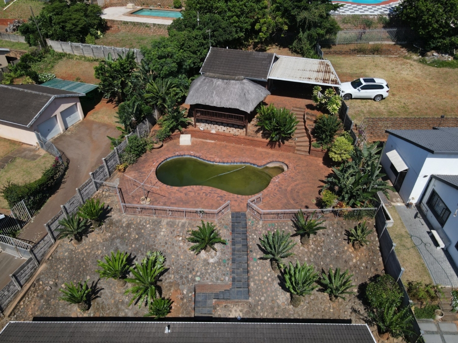 4 Bedroom Property for Sale in Ocean View KwaZulu-Natal