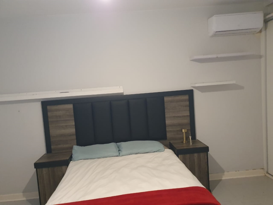 To Let 1 Bedroom Property for Rent in Glenwood KwaZulu-Natal