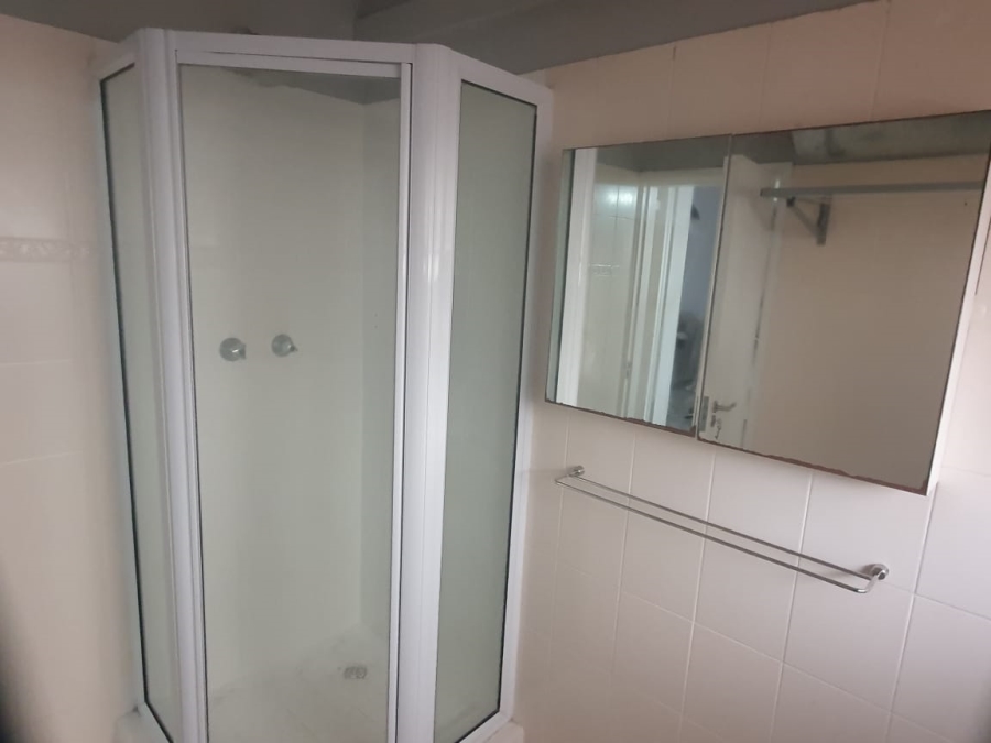 To Let 1 Bedroom Property for Rent in Glenwood KwaZulu-Natal