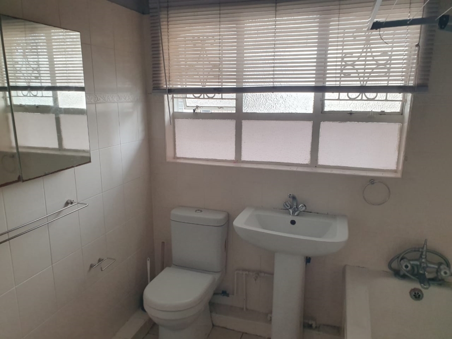 To Let 1 Bedroom Property for Rent in Glenwood KwaZulu-Natal