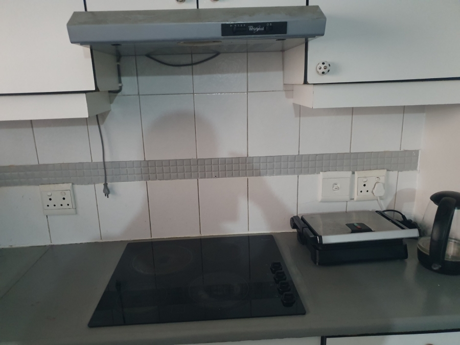 To Let 1 Bedroom Property for Rent in Glenwood KwaZulu-Natal