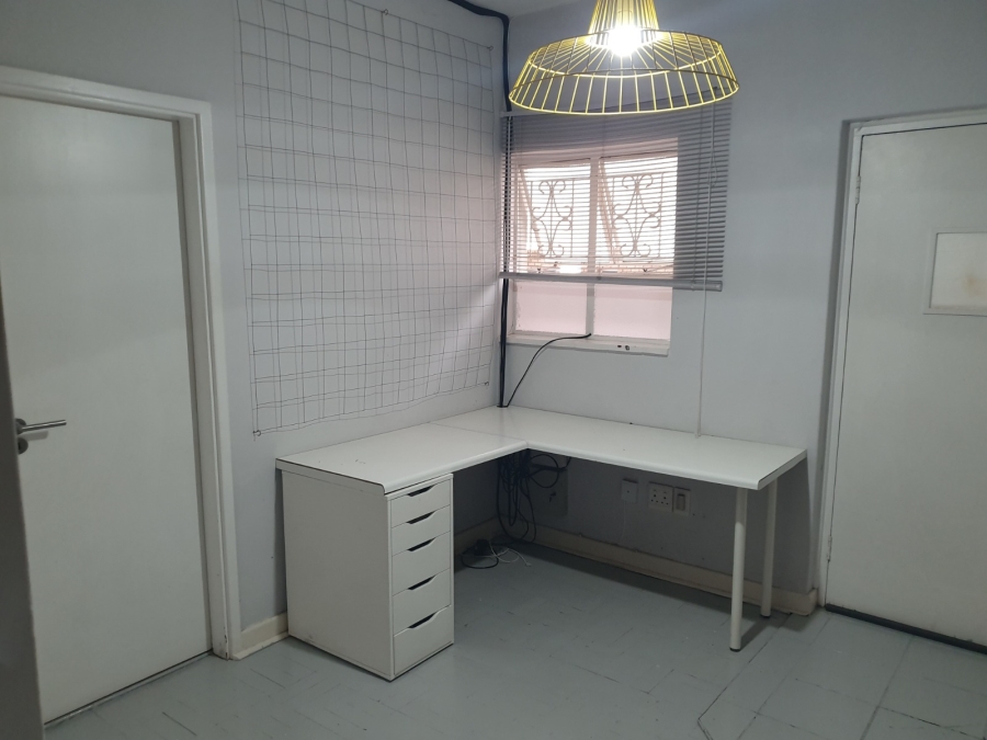 To Let 1 Bedroom Property for Rent in Glenwood KwaZulu-Natal