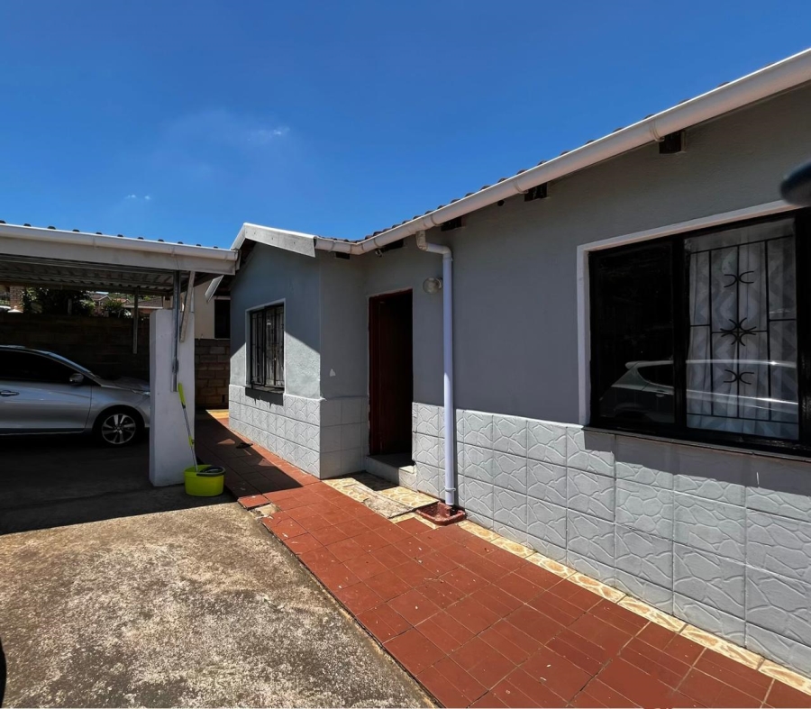 2 Bedroom Property for Sale in Panorama Gardens KwaZulu-Natal