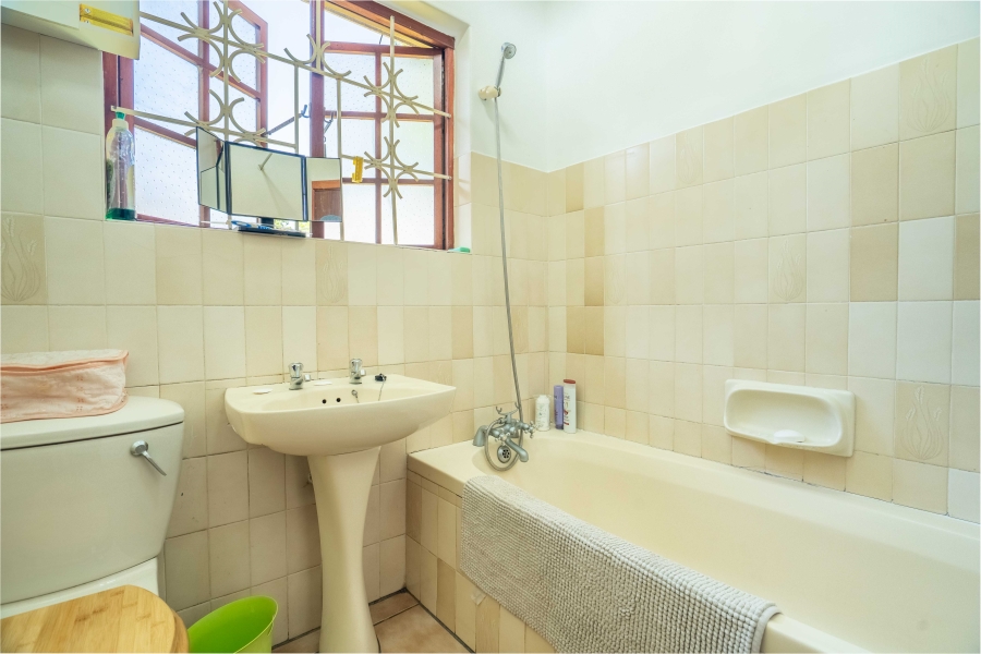 3 Bedroom Property for Sale in Amanzimtoti KwaZulu-Natal