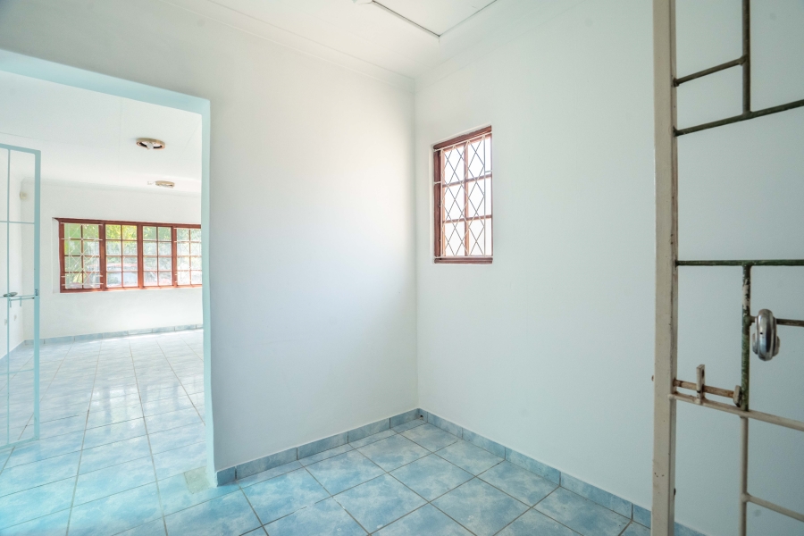 3 Bedroom Property for Sale in Amanzimtoti KwaZulu-Natal