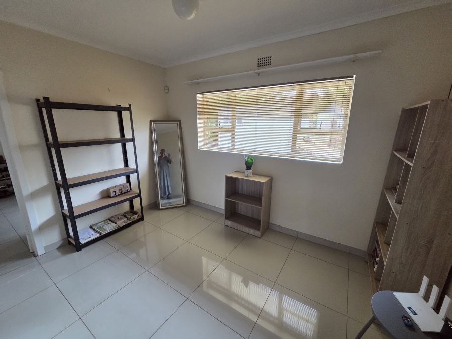 5 Bedroom Property for Sale in Bluff KwaZulu-Natal