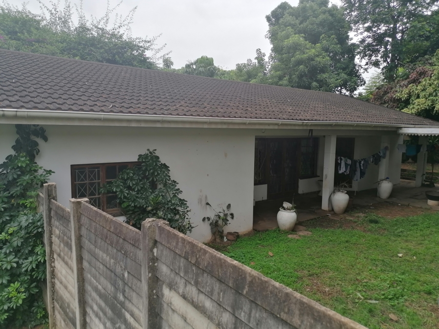 To Let 2 Bedroom Property for Rent in Highlands Hills KwaZulu-Natal