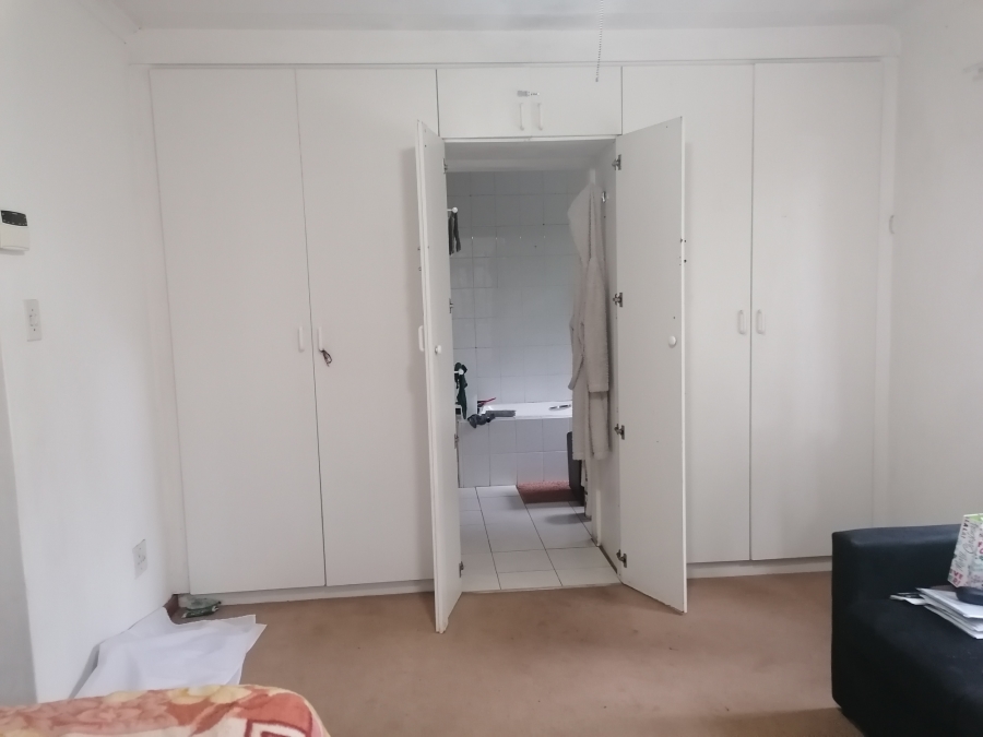 To Let 2 Bedroom Property for Rent in Highlands Hills KwaZulu-Natal