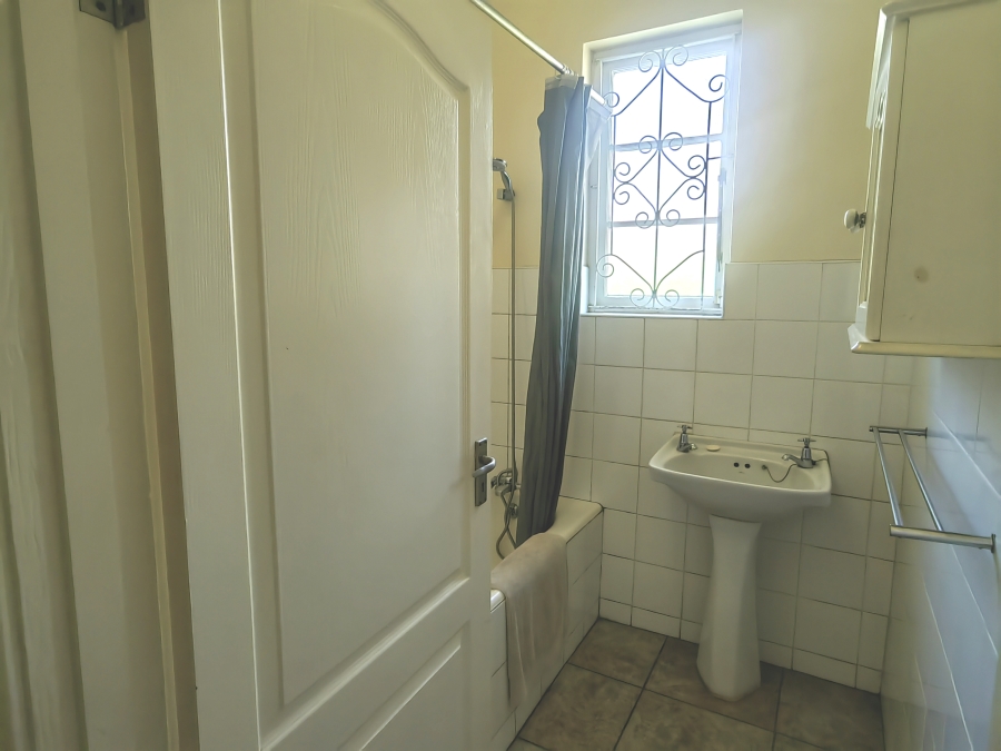 To Let 2 Bedroom Property for Rent in Park Hill KwaZulu-Natal