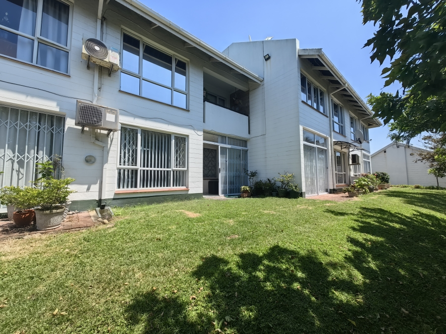 1 Bedroom Property for Sale in Scottburgh Central KwaZulu-Natal