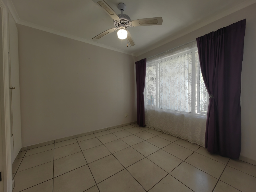 1 Bedroom Property for Sale in Scottburgh Central KwaZulu-Natal