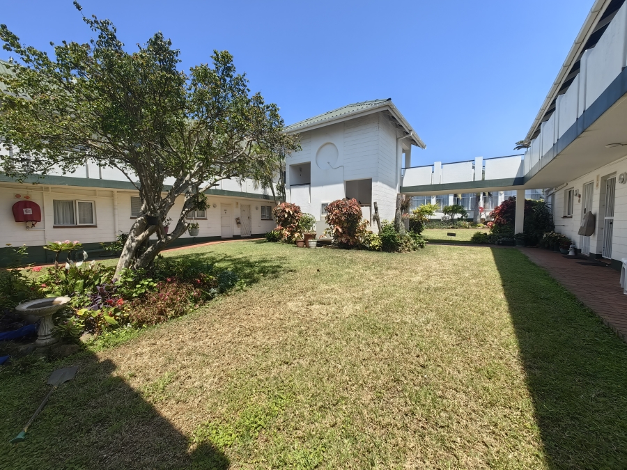 1 Bedroom Property for Sale in Scottburgh Central KwaZulu-Natal