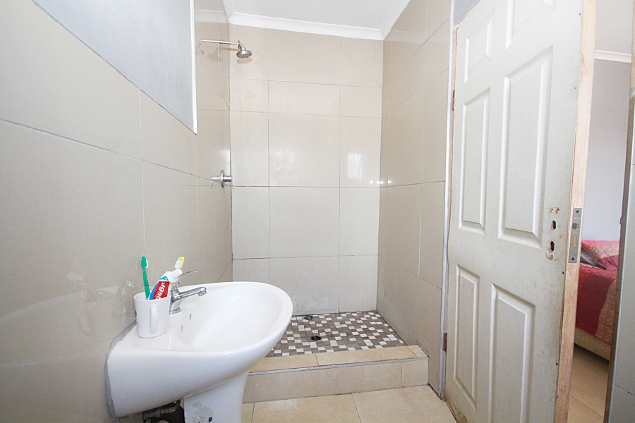 2 Bedroom Property for Sale in Lovu KwaZulu-Natal