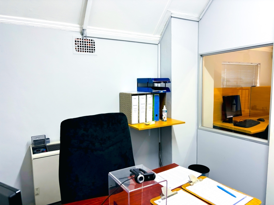 12 Bedroom Property for Sale in Scottsville KwaZulu-Natal