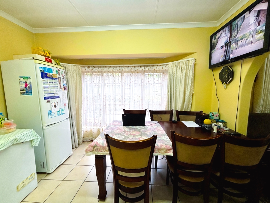 3 Bedroom Property for Sale in Lincoln Meade KwaZulu-Natal