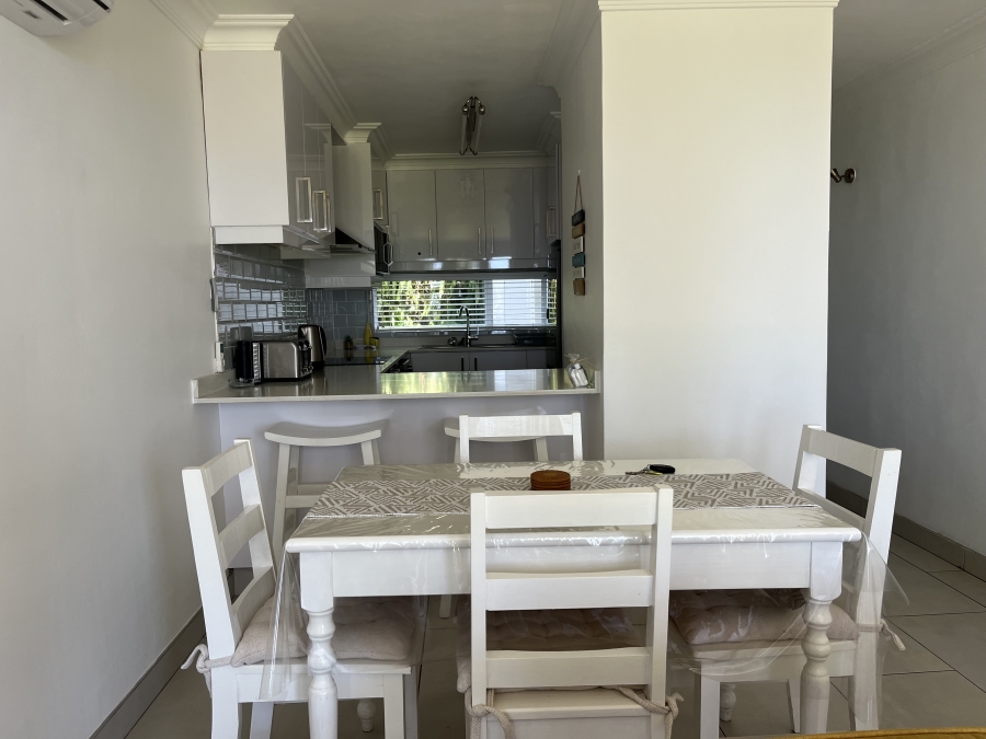 To Let 2 Bedroom Property for Rent in Shakas Rock KwaZulu-Natal