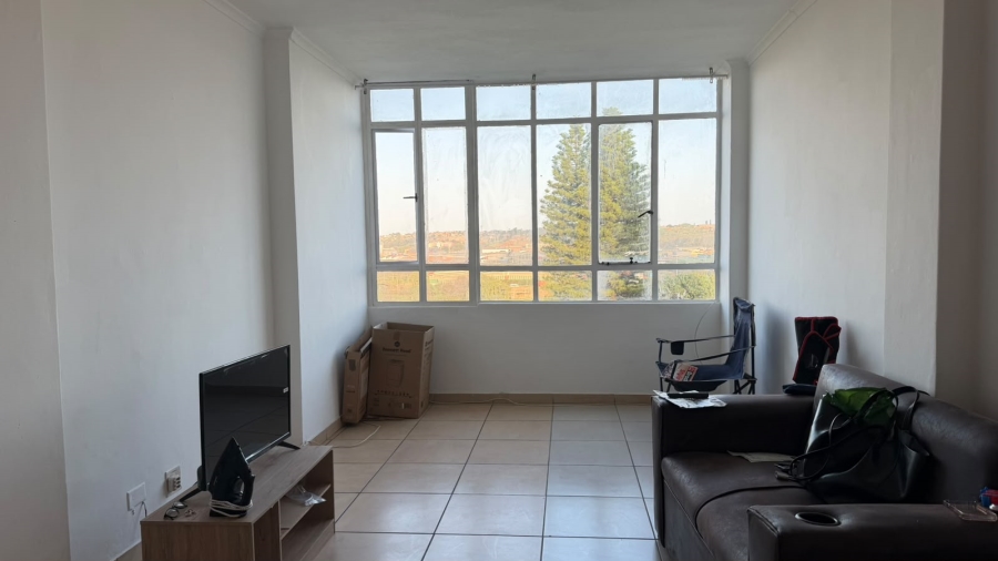 To Let 2 Bedroom Property for Rent in Montclair KwaZulu-Natal