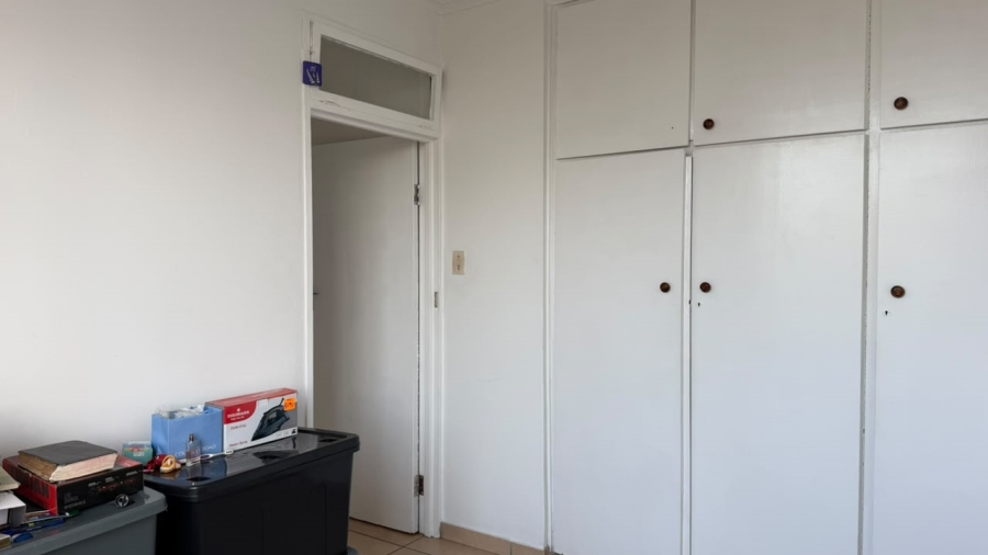 To Let 2 Bedroom Property for Rent in Montclair KwaZulu-Natal