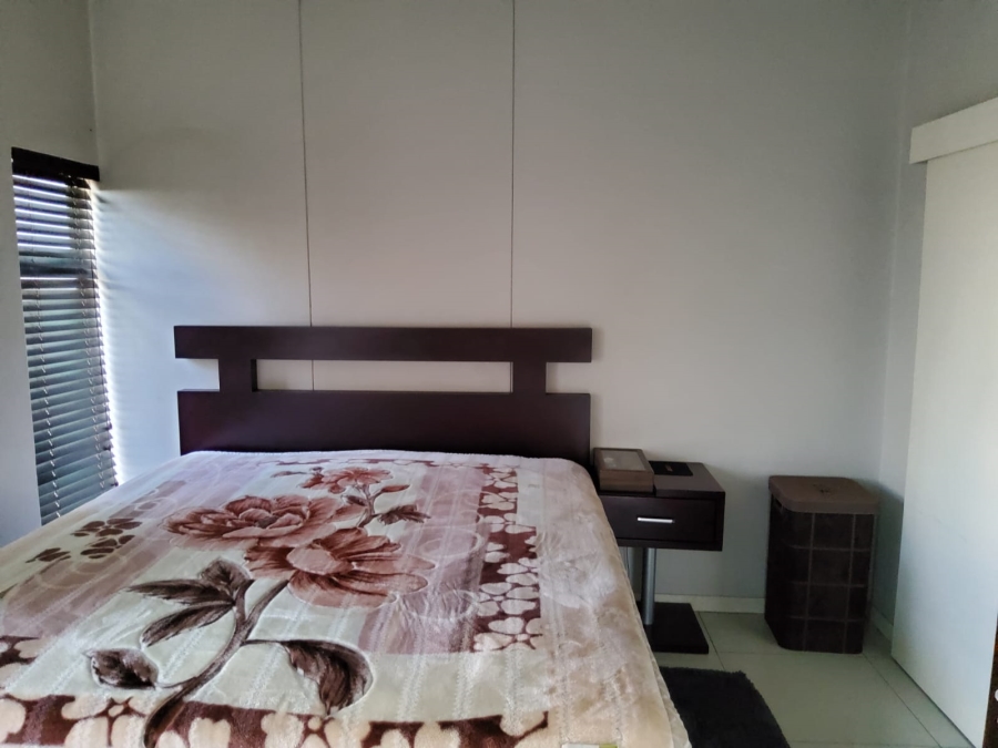 To Let 2 Bedroom Property for Rent in New Town Centre KwaZulu-Natal